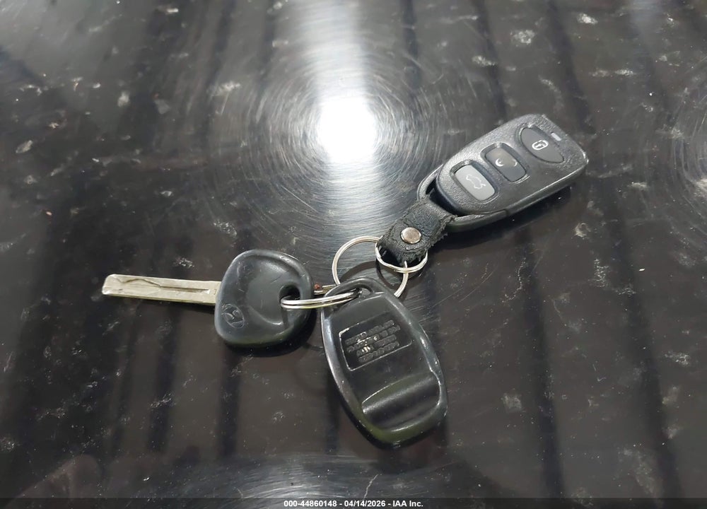 2012 HYUNDAI SONATA GLS VIN: 5NPEB4AC3CH441855