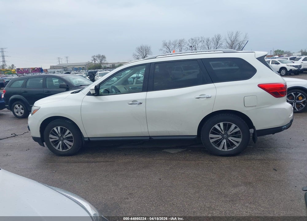 2017 NISSAN PATHFINDER SL VIN: 5N1DR2MM8HC668506