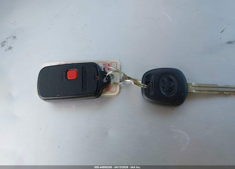 2008 TOYOTA COROLLA CE VIN: 1NXBR32E18Z985109