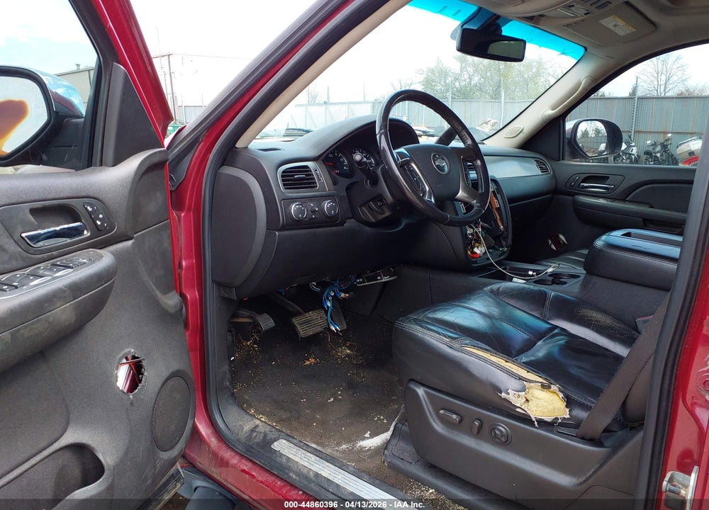 2007 CHEVROLET TAHOE LT VIN: 1GNFK130X7R335060