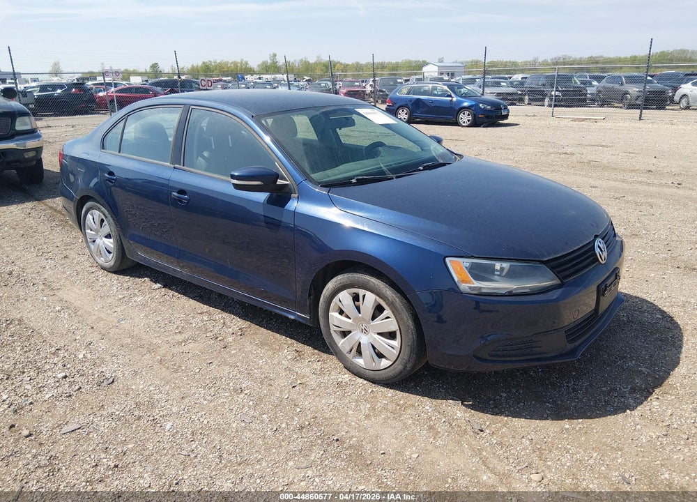 2014 VOLKSWAGEN JETTA 1.8T SE VIN: 3VWD17AJ2EM436817