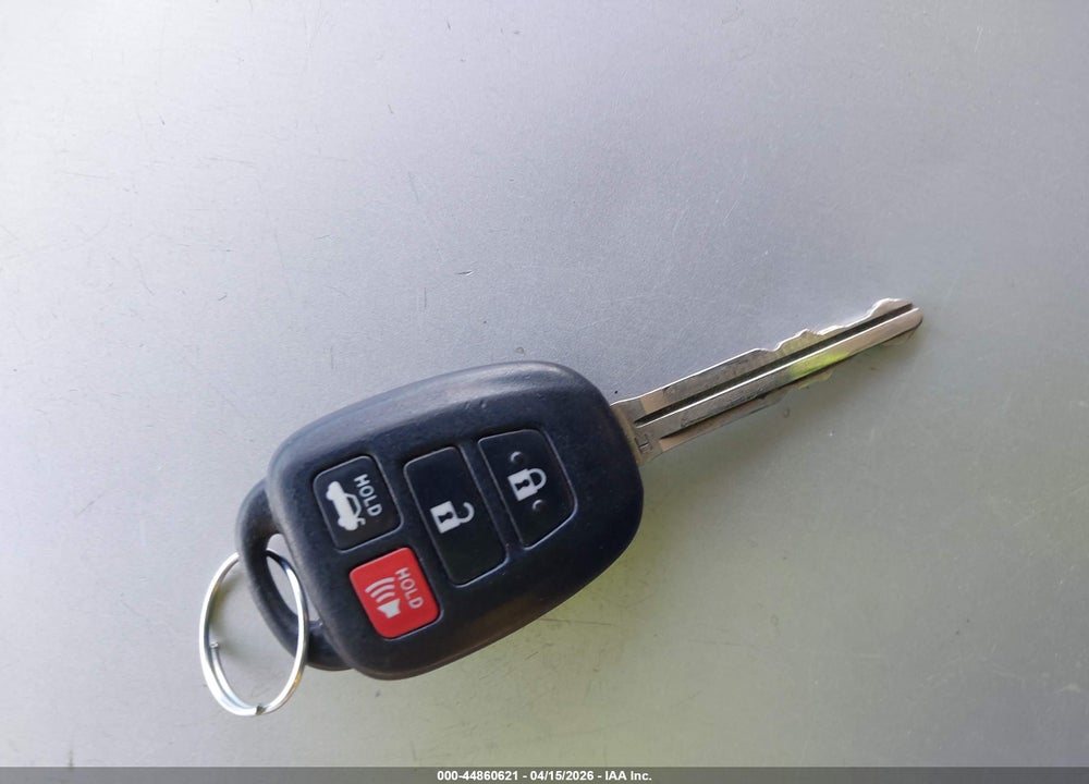2014 TOYOTA COROLLA S PLUS VIN: 5YFBURHE1EP116550