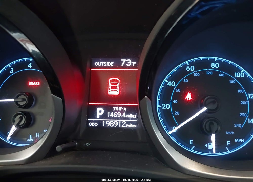 2014 TOYOTA COROLLA S PLUS VIN: 5YFBURHE1EP116550