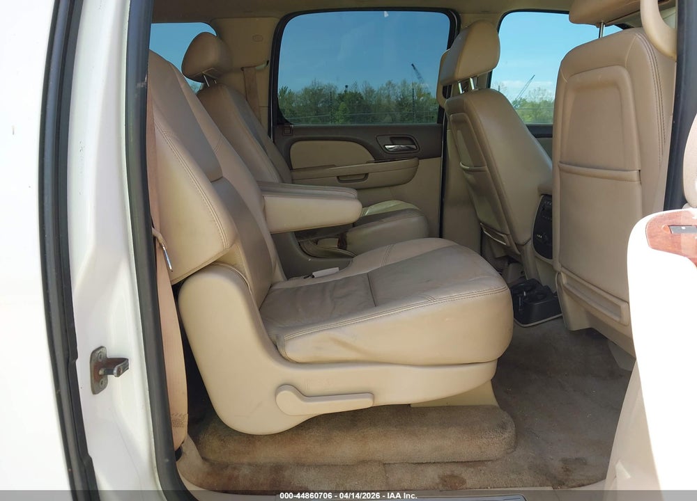 2009 CHEVROLET SUBURBAN 1500 LTZ VIN: 1GNFK36359J124688