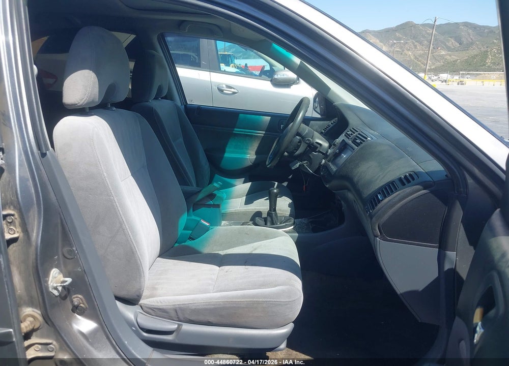 2004 HONDA CIVIC EX VIN: 2HGES25734H597410