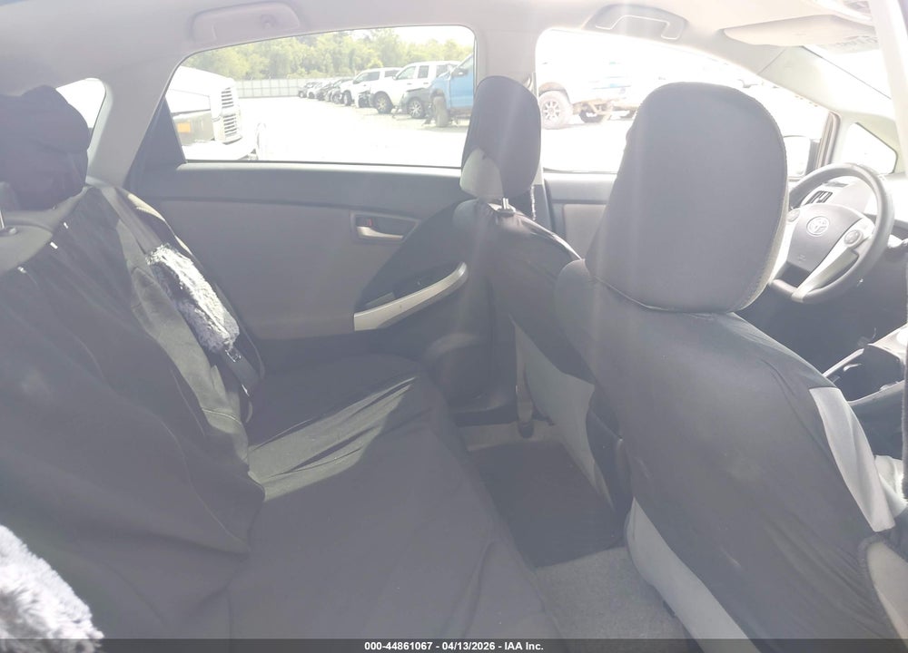 2013 TOYOTA PRIUS TWO VIN: JTDKN3DU5D1629939
