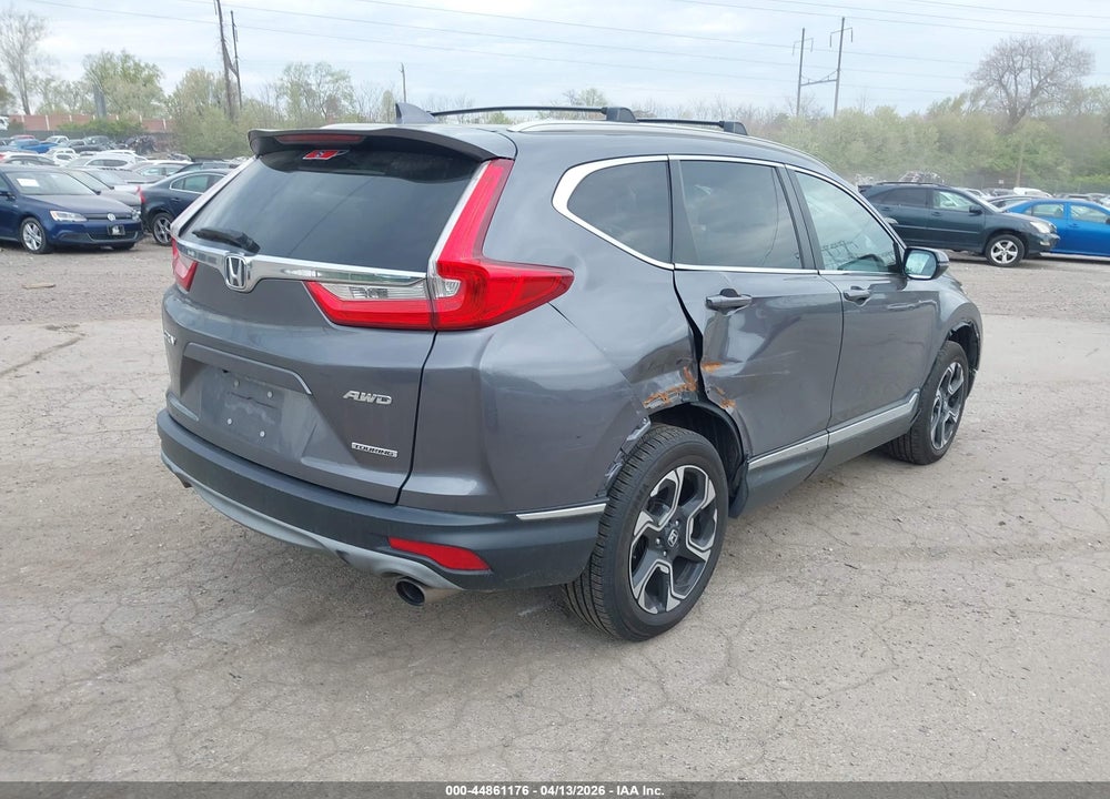2017 HONDA CR-V TOURING VIN: 2HKRW2H90HH650837