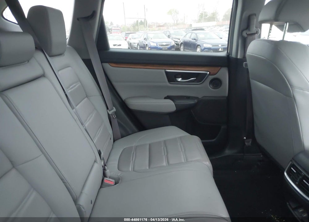 2017 HONDA CR-V TOURING VIN: 2HKRW2H90HH650837