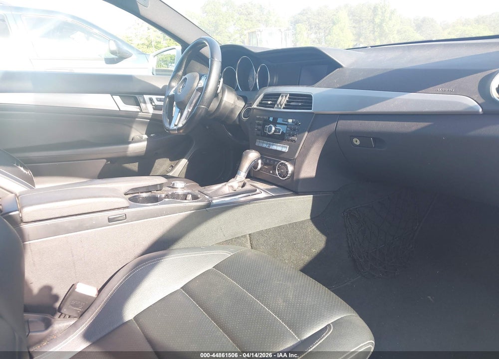 2013 MERCEDES-BENZ C 250 VIN: WDDGJ4HB3DG036096