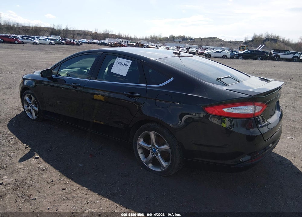 2013 FORD FUSION SE VIN: 3FA6P0HR1DR105232