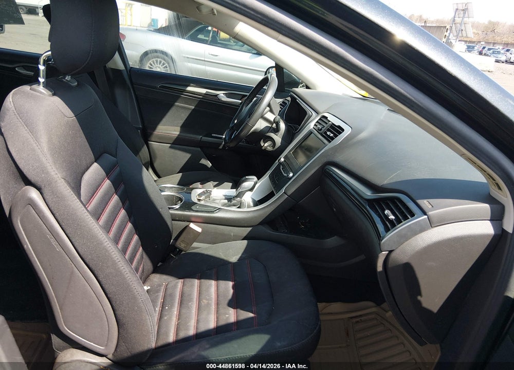 2013 FORD FUSION SE VIN: 3FA6P0HR1DR105232