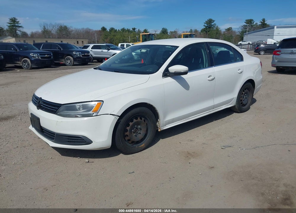 2013 VOLKSWAGEN JETTA 2.5L SE VIN: 3VWDP7AJ2DM402650