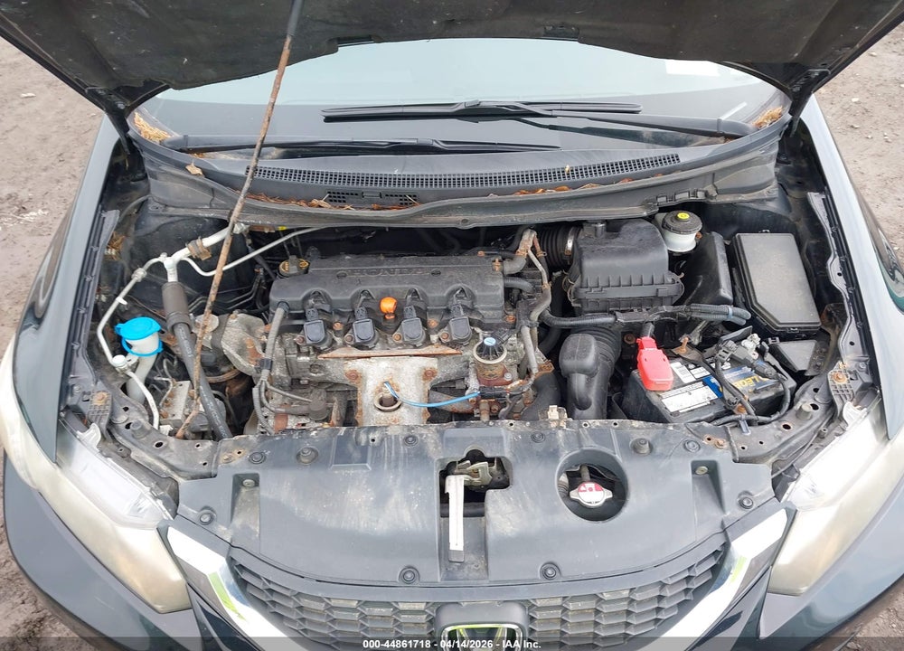 2014 HONDA CIVIC LX VIN: 19XFB2F55EE238878