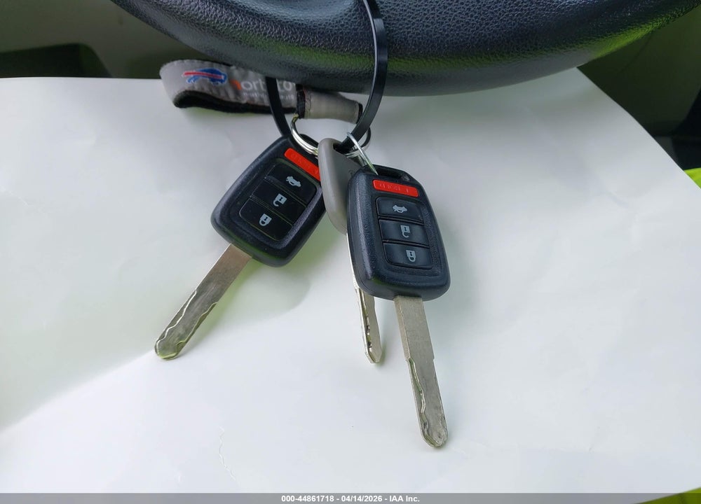 2014 HONDA CIVIC LX VIN: 19XFB2F55EE238878