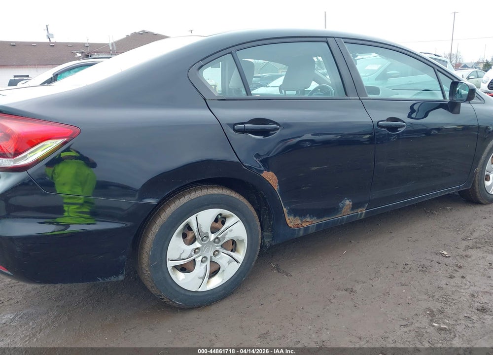 2014 HONDA CIVIC LX VIN: 19XFB2F55EE238878