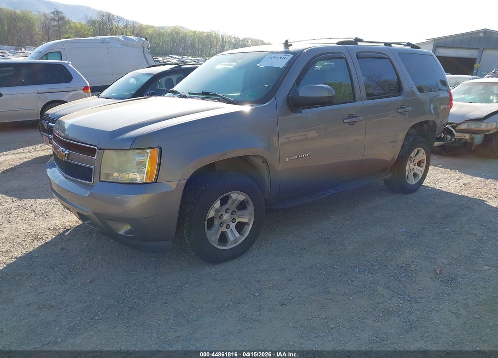 2007 CHEVROLET TAHOE LT VIN: 1GNFK13017R195187