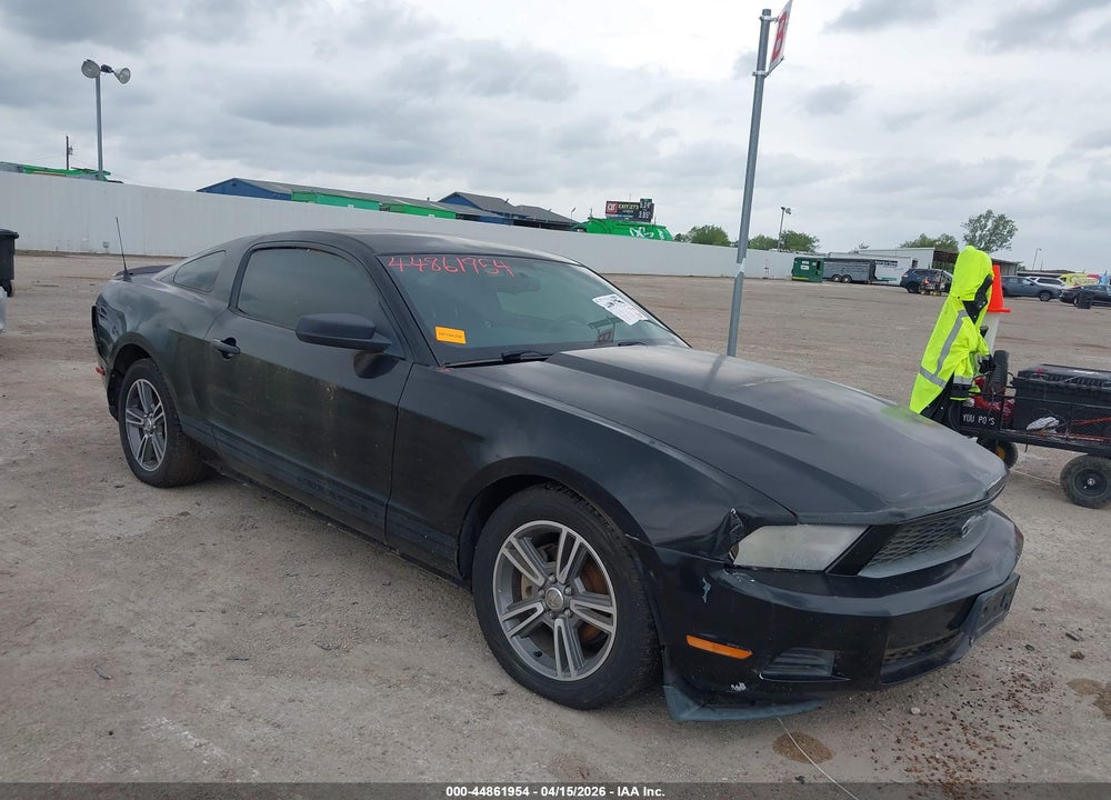 2010 FORD MUSTANG V6/V6 PREMIUM VIN: 1ZVBP8AN3A5132166