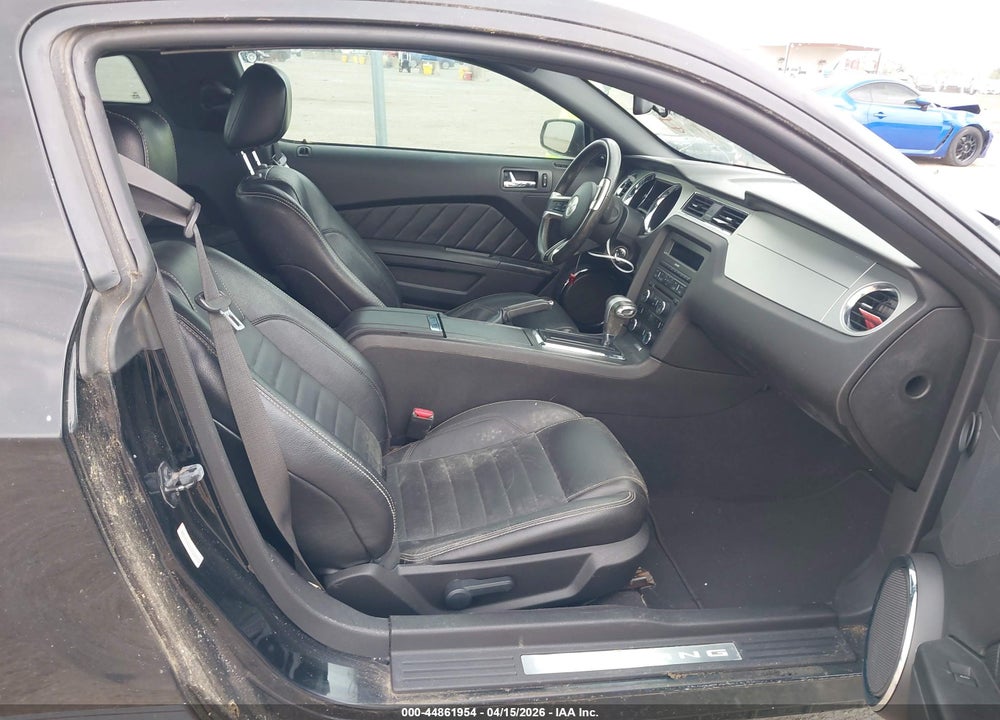 2010 FORD MUSTANG V6/V6 PREMIUM VIN: 1ZVBP8AN3A5132166