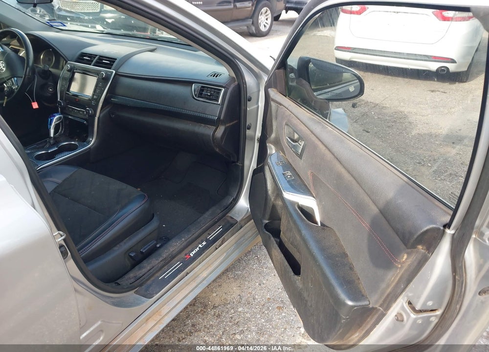 2015 TOYOTA CAMRY XSE VIN: 4T1BF1FK5FU101909