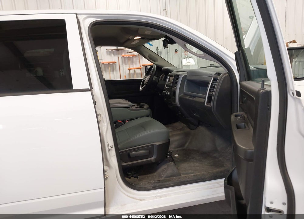 2016 RAM 1500 TRADESMAN VIN: 1C6RR7KG9GS383927