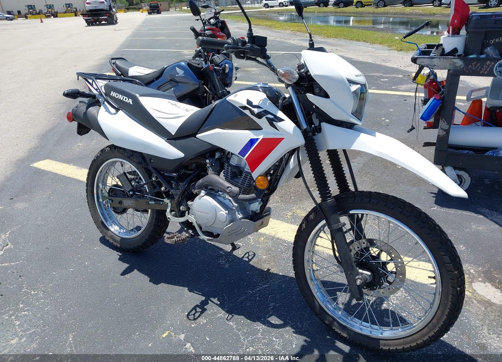 2025 HONDA XR150L E VIN: 3H1KD1312SD200820