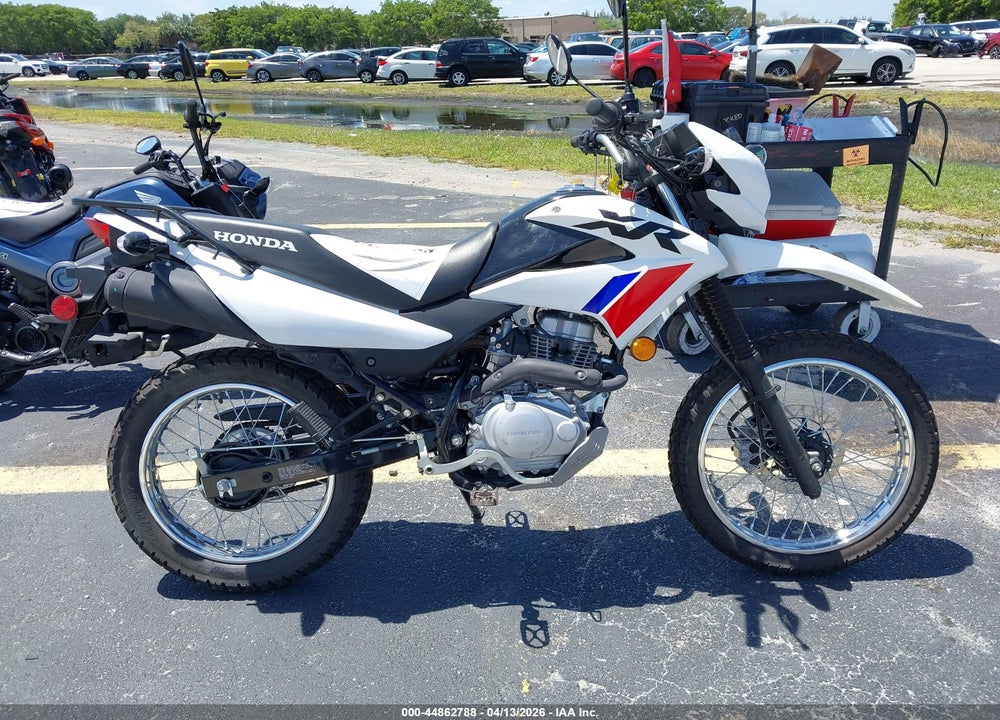 2025 HONDA XR150L E VIN: 3H1KD1312SD200820