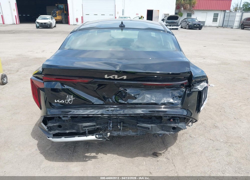 2025 KIA K4 LXS VIN: 3KPFT4DE5SE185896