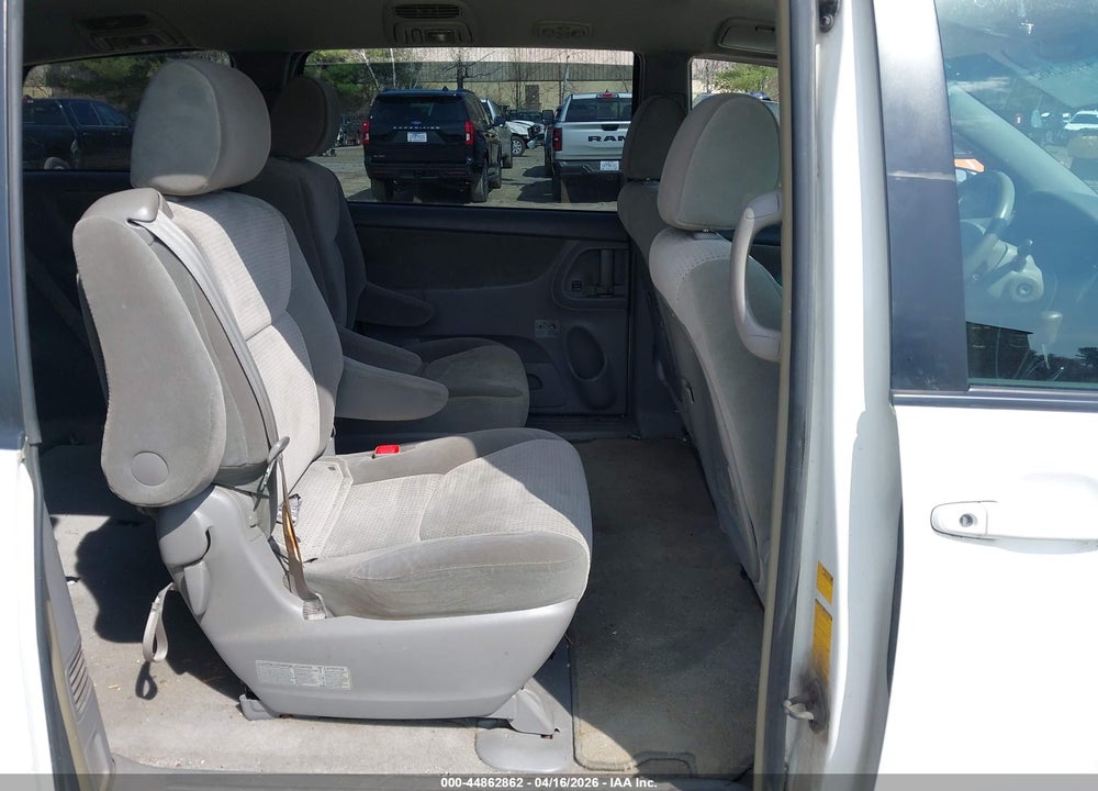 2007 TOYOTA SIENNA LE VIN: 5TDZK23C97S087035