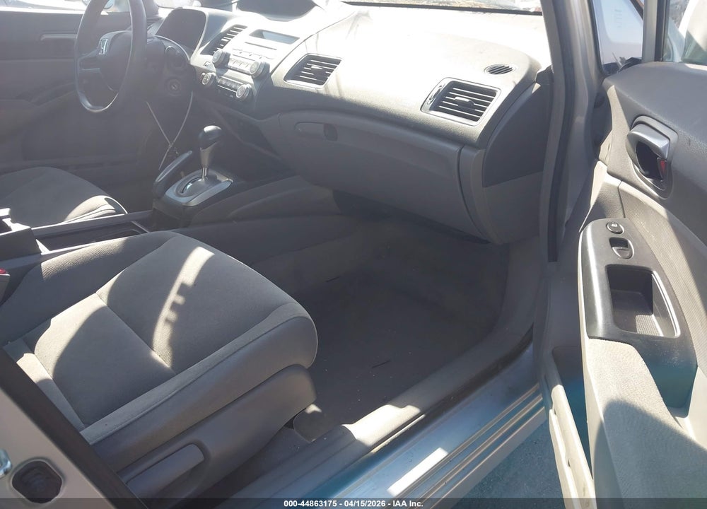 2008 HONDA CIVIC LX VIN: 2HGFA16528H521715