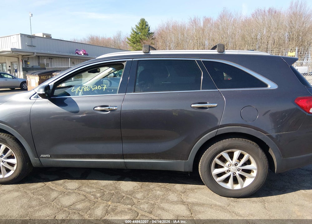 2017 KIA SORENTO 2.4L LX VIN: 5XYPGDA36HG329253