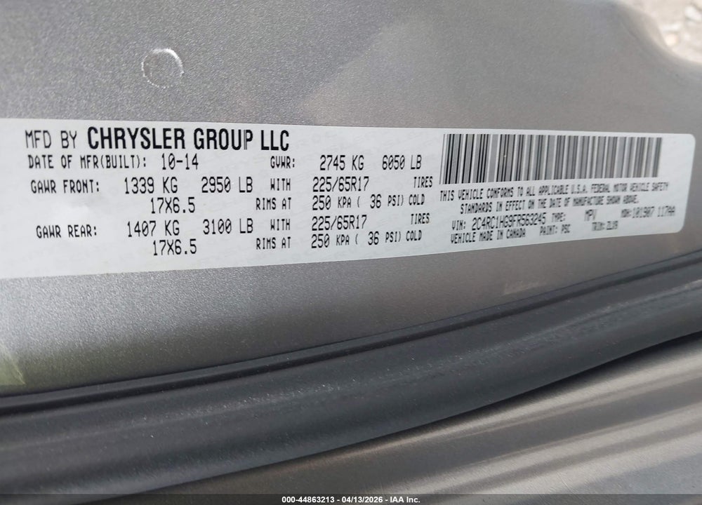 2015 CHRYSLER TOWN & COUNTRY S VIN: 2C4RC1HG9FR563245