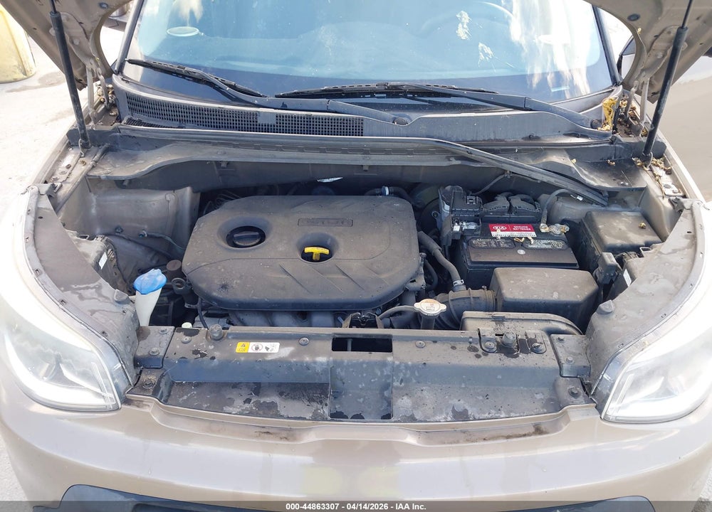 2015 KIA SOUL + VIN: KNDJP3A52F7209560