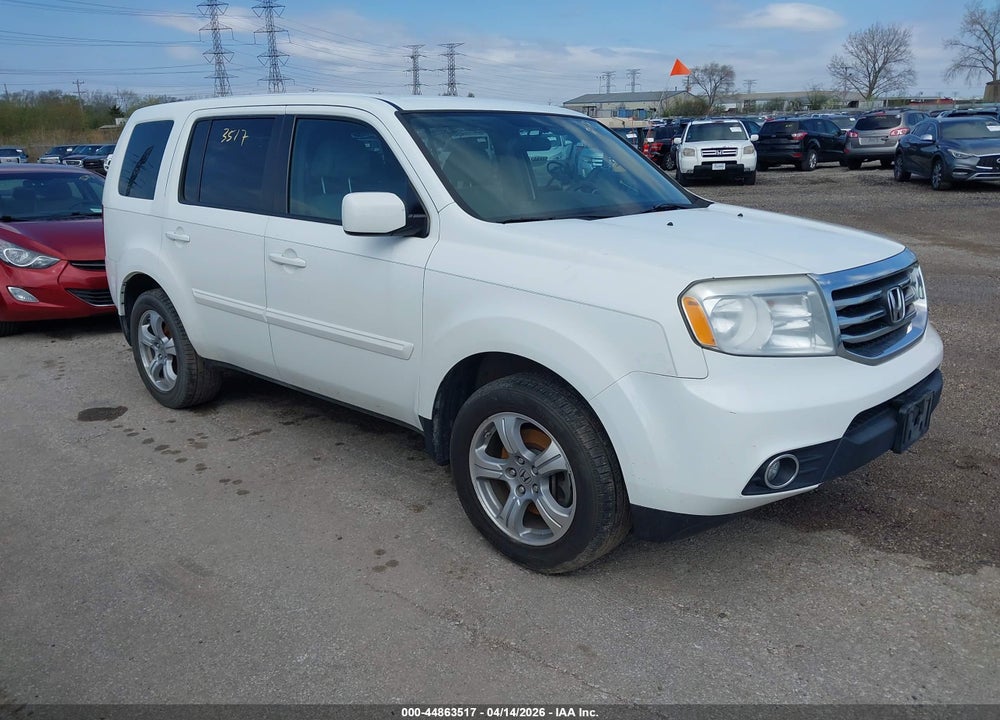 2014 HONDA PILOT EX VIN: 5FNYF4H46EB003235