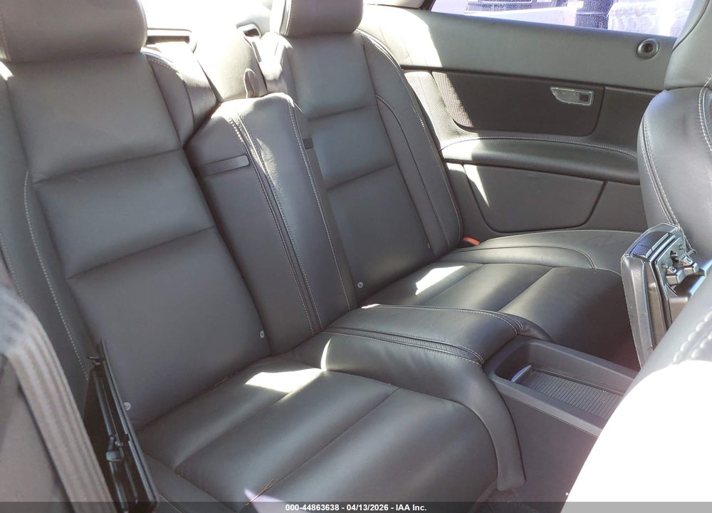 2011 VOLVO C70 T5 VIN: YV1672MCXBJ118523