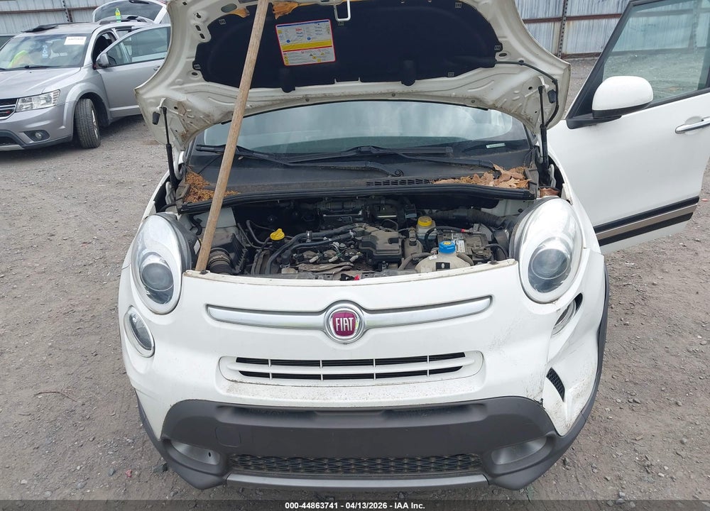 2014 FIAT 500L TREKKING VIN: ZFBCFADH5EZ015973