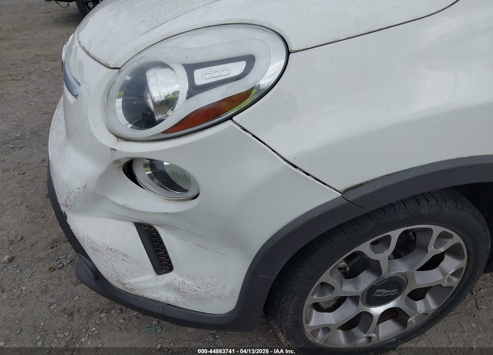 2014 FIAT 500L TREKKING VIN: ZFBCFADH5EZ015973