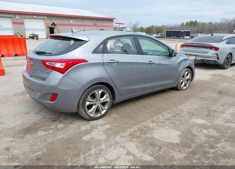 2014 HYUNDAI ELANTRA GT VIN: KMHD35LH8EU174188