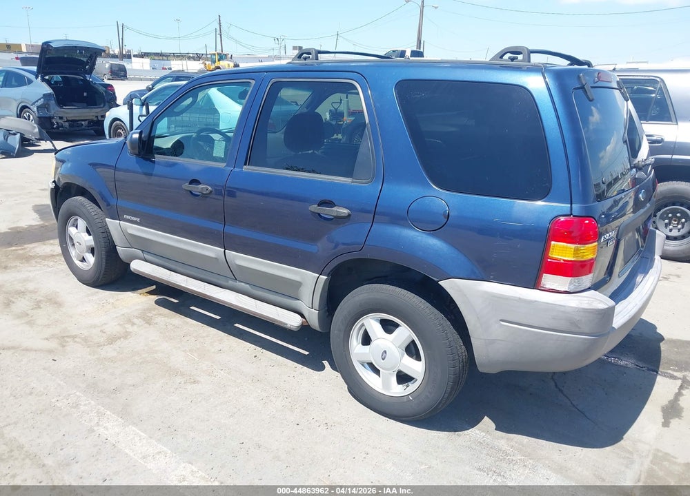 2002 FORD ESCAPE XLS VIN: 1FMYU01B92KA44251