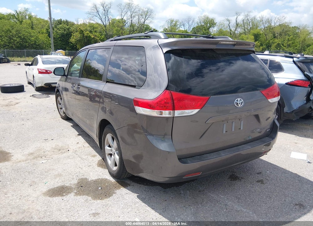 2011 TOYOTA SIENNA LE V6 VIN: 5TDKK3DCXBS053359