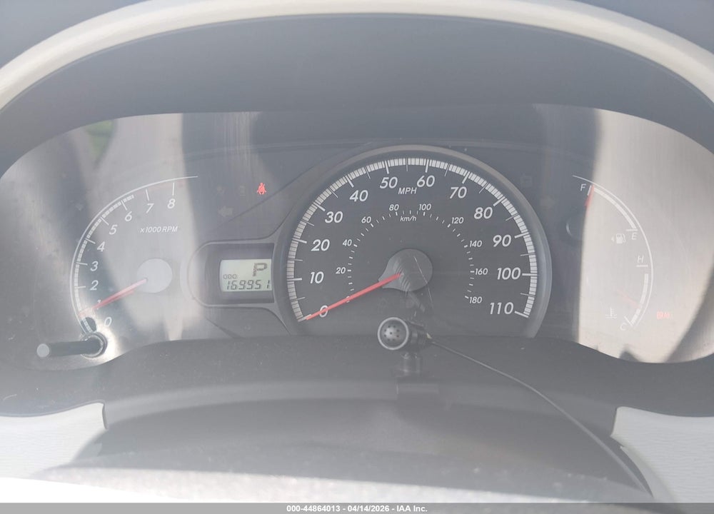 2011 TOYOTA SIENNA LE V6 VIN: 5TDKK3DCXBS053359