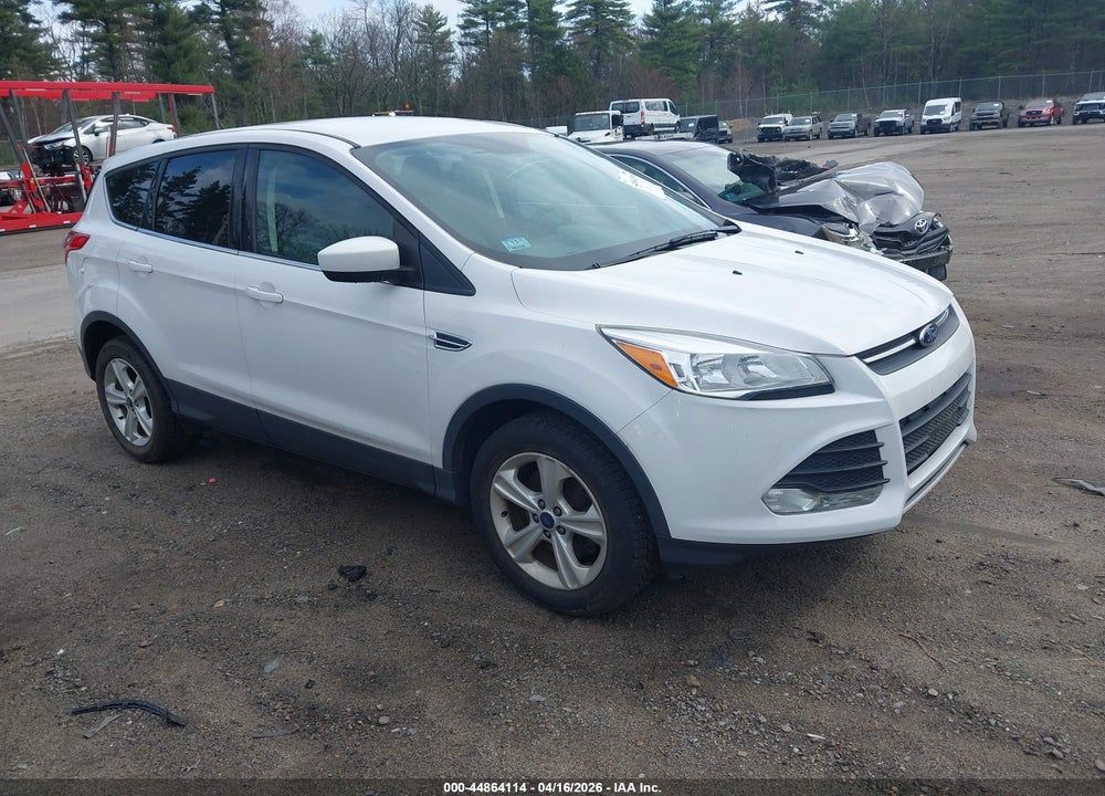 2016 FORD ESCAPE SE VIN: 1FMCU9GX3GUB00178