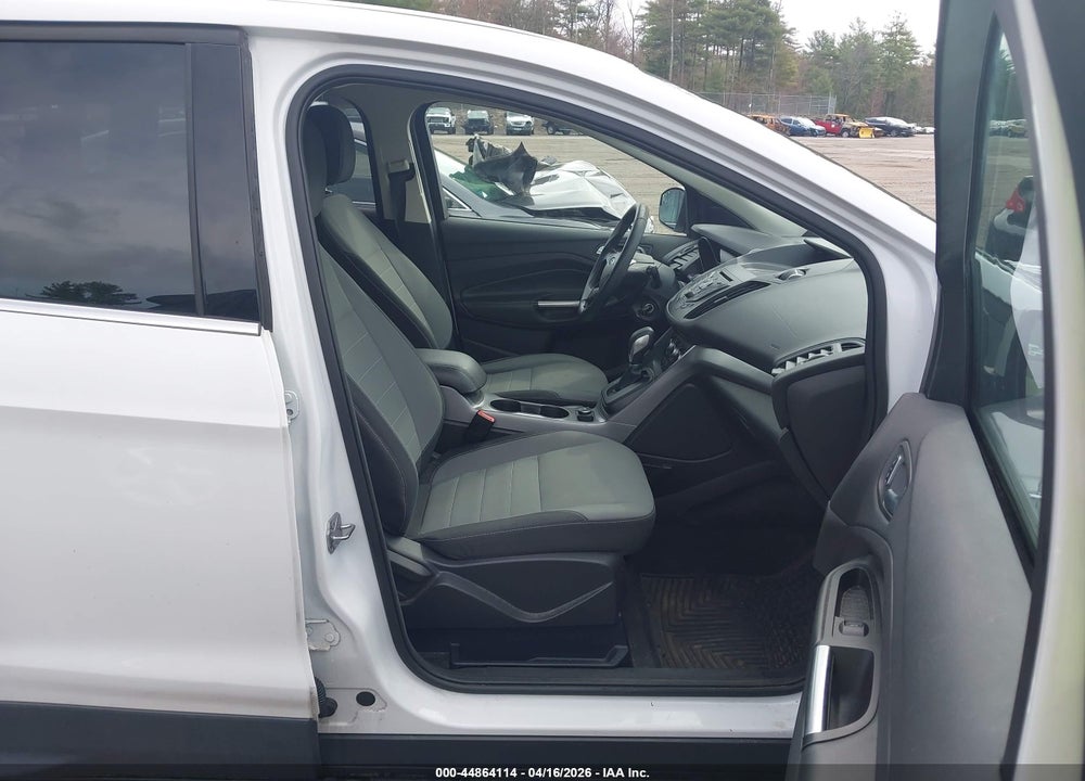 2016 FORD ESCAPE SE VIN: 1FMCU9GX3GUB00178