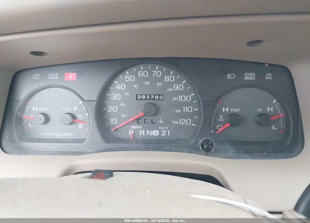2005 MERCURY GRAND MARQUIS LS/LSE VIN: 2MEFM75W05X638258