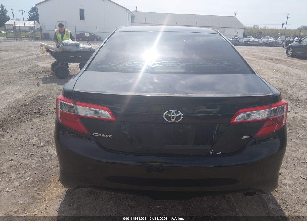 2013 TOYOTA CAMRY SE VIN: 4T1BF1FK7DU210658