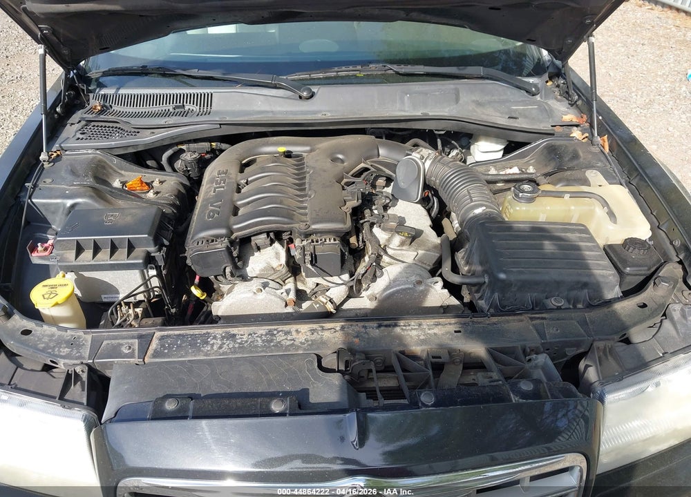 2005 CHRYSLER 300 TOURING VIN: 2C3AA53G55H528938