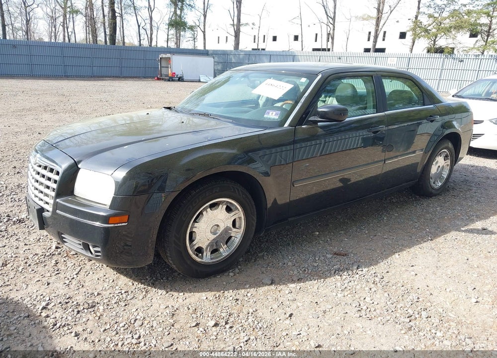 2005 CHRYSLER 300 TOURING VIN: 2C3AA53G55H528938