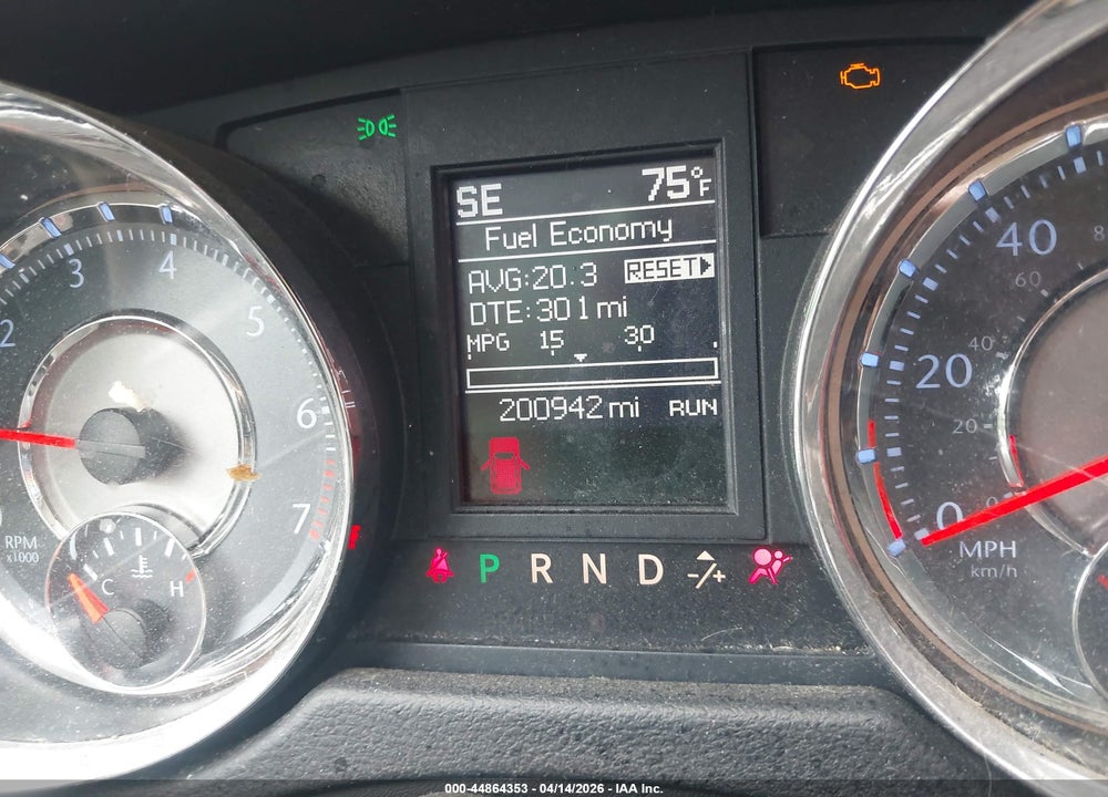 2013 CHRYSLER TOWN & COUNTRY TOURING VIN: 2C4RC1BG8DR526077