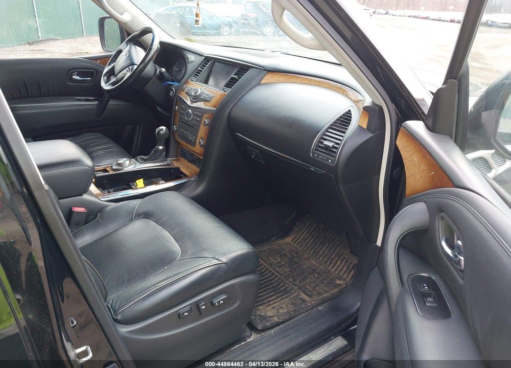 2011 INFINITI QX56 VIN: JN8AZ2NE5B9006812