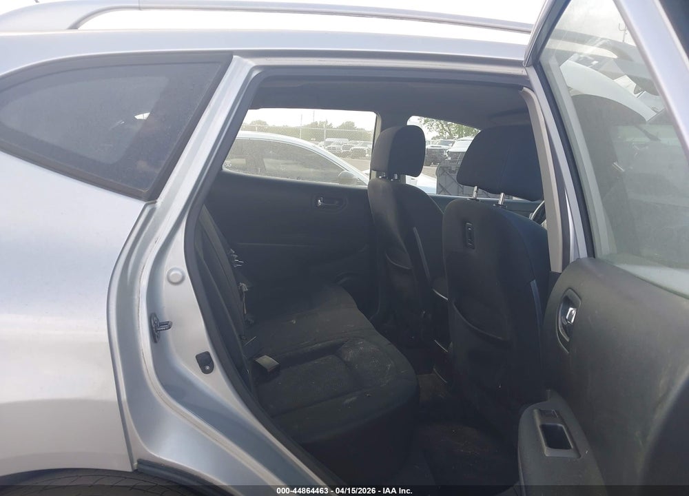 2015 NISSAN ROGUE SELECT S VIN: JN8AS5MT1FW657268
