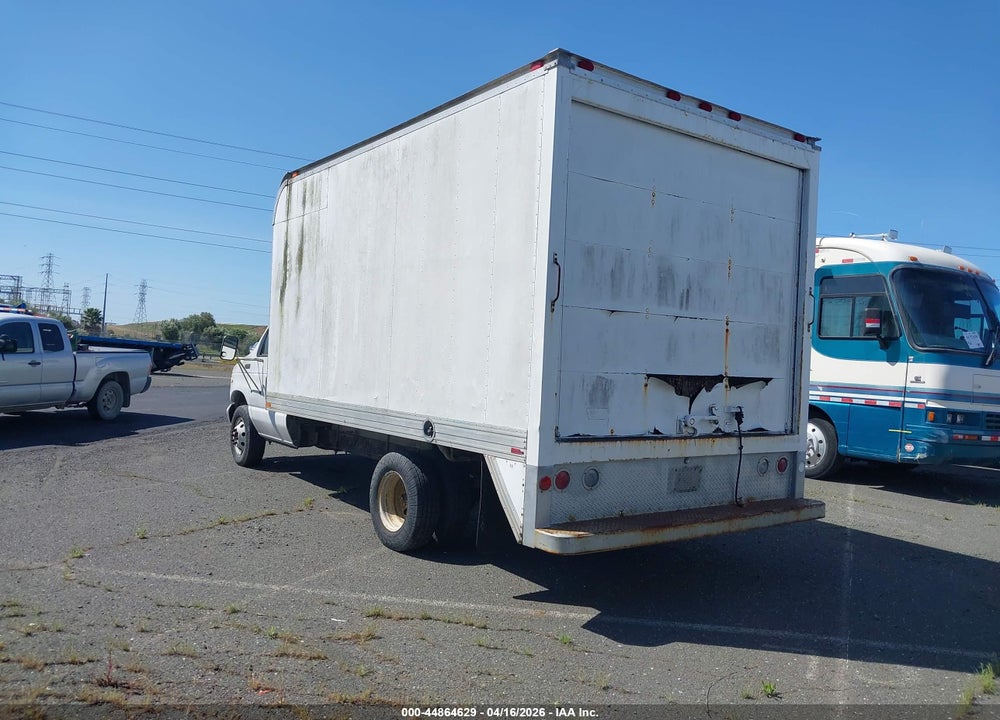 2000 FORD E-350 CUTAWAY STANDARD VIN: 1FDWE35LXYHB93511